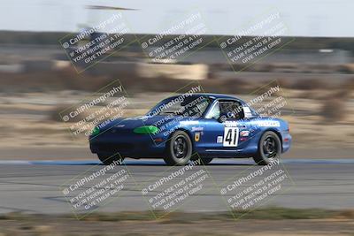 media/Nov-17-2024-CalClub SCCA (Sun) [[5252d9c58e]]/Around the Pits/